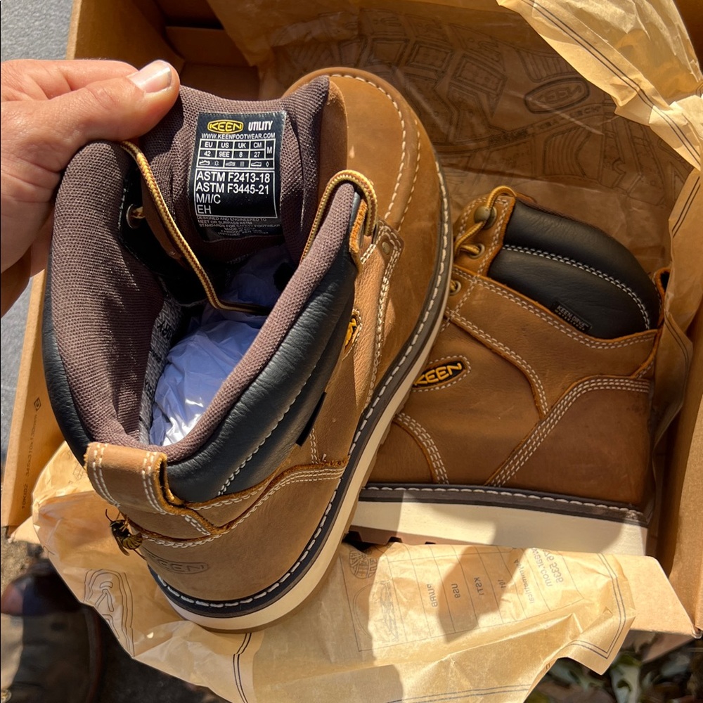 KEEN Men's Cincinnati 6” waterproof Tan Leather Boots